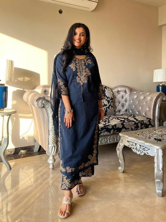 Midnight Noir Embroidered Kurta Set with Dupatta